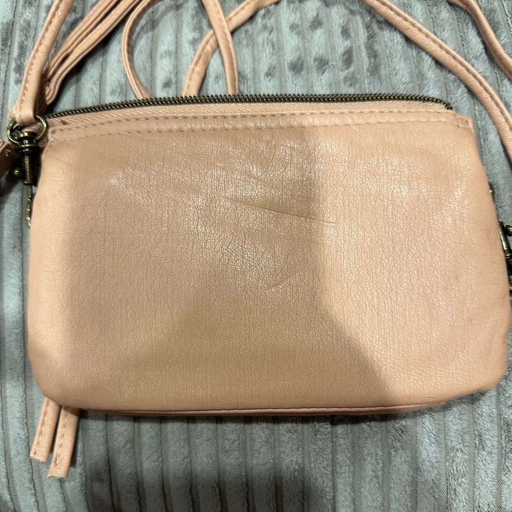 Stylish Pink Crossbody Bag - Picture 3 of 3